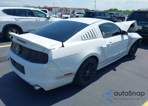 2014 Ford Mustang V6 from USA, damaged, VIN 1ZVBP8AM8E5277944